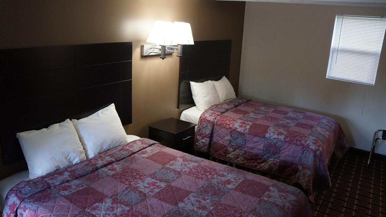 Best Stay Inn Plainville Екстериор снимка