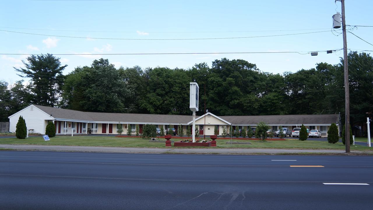 Best Stay Inn Plainville Екстериор снимка
